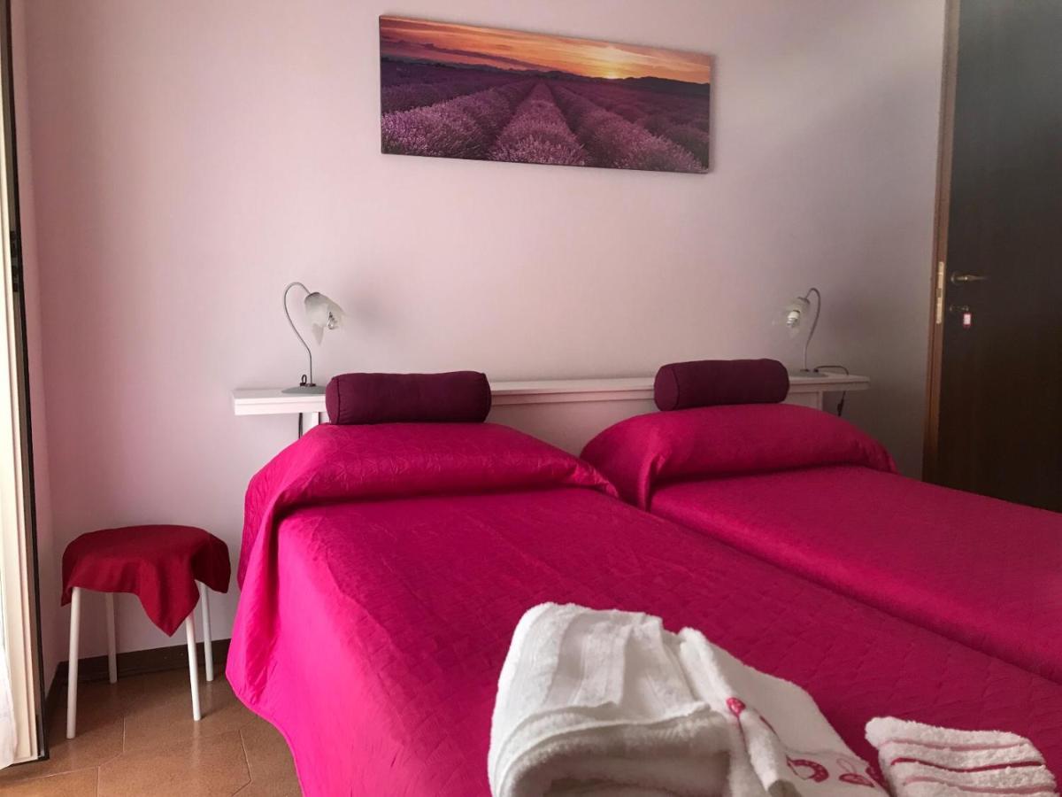 Bed And Breakfast La Volpe Rossa Regalbuto Ngoại thất bức ảnh
